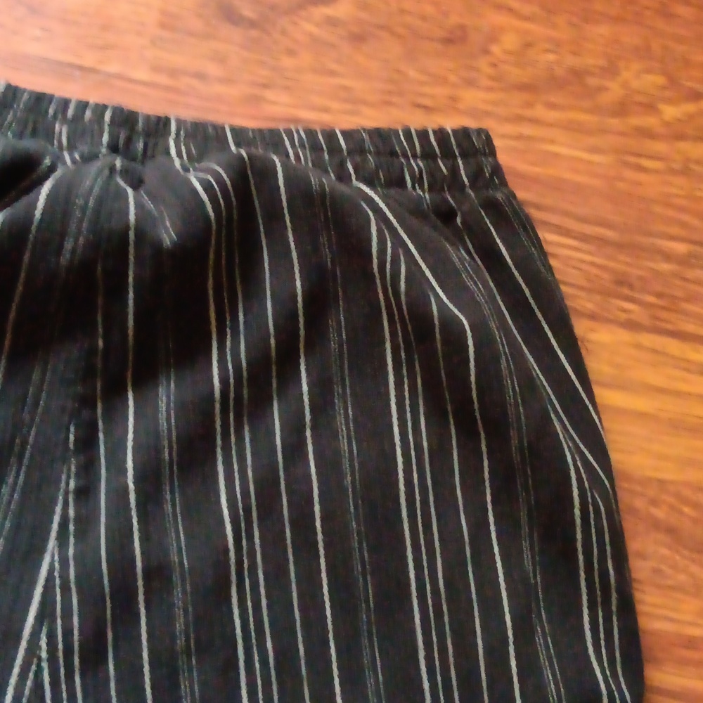 Striped‎ pants - Picture 3 of 6